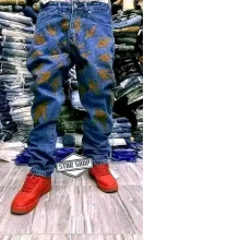 Les Djinns pentalons