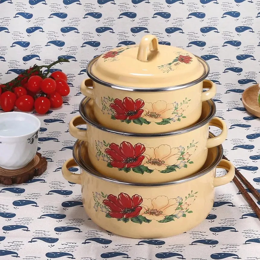 Ensemble assiettes
